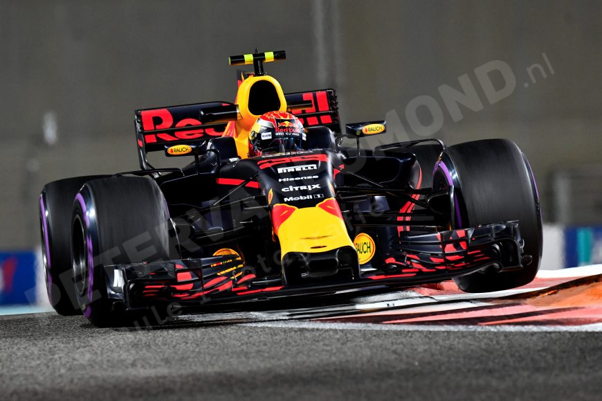 F1 Foto Poster van Max Verstappen tijdens de GP van Abu Dhabi, Red Bull Racing 2017