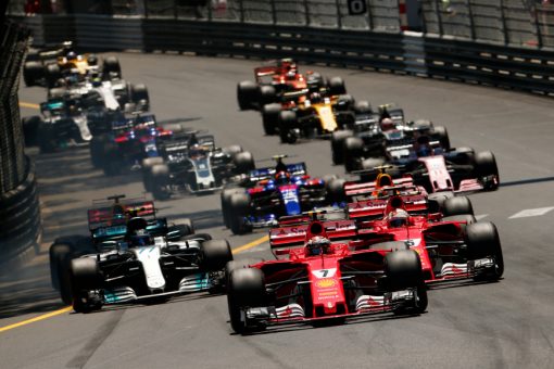 Foto Poster Kimi Raikkonen tijdens de GP van Monaco, F1 Ferrari Team 2017