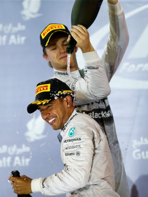 Foto Poster Lewis Hamilton tijdens de GP van Bahrein, F1 Mercedes Team 2014