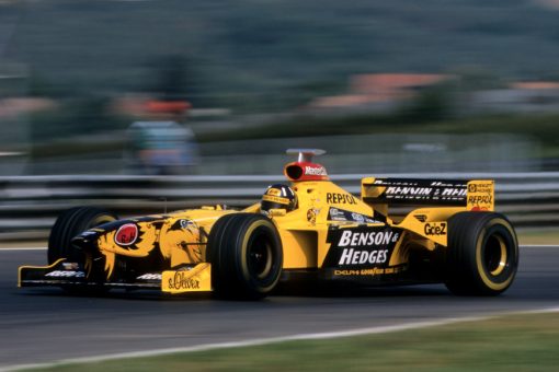 Foto Poster Damon Hill in actie tijdens de GP van Hongarije, F1 Jordan Team 1998