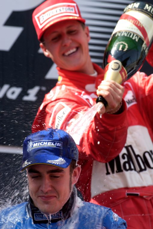 Foto Poster Fernando Alonso met Michael Schumacher op het podium F1 GP Spanje 2003
