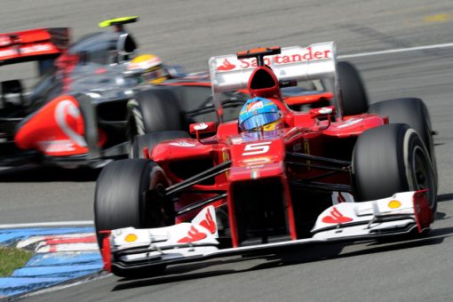 Foto Poster Fernando Alonso in actie tijdens de F1 GP Duitsland 2012