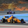 Fernando Alonso - McLaren in actie tijdens de GP van Bahrein, Formule 1 Seizoen 2018