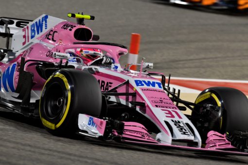 Esteban Ocon - Force India in actie tijdens de GP van Bahrein, Formule 1 Seizoen 2018