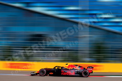 Max Verstappen Red Bull Racing GP Rusland 2018 als Poster