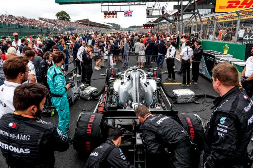 Lewis Hamilton op de grid voor de Start Foto GP Engeland 2019