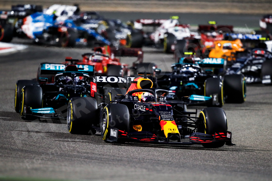 Max Verstappen Actie Bahrein 2021 | De site vol Formule 1 Foto